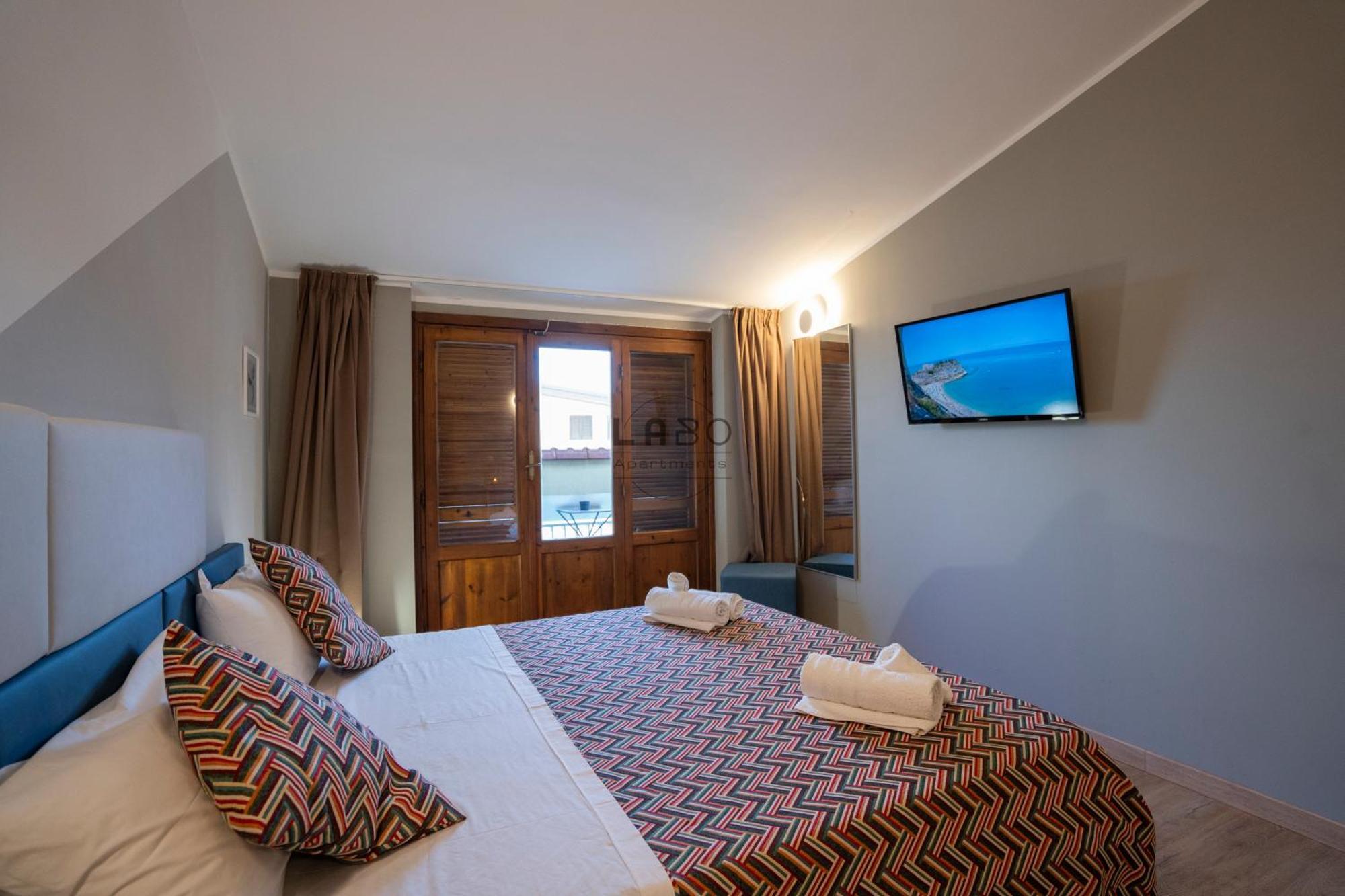 Agape Rooms In Тропеа Екстер'єр фото
